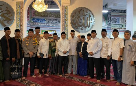Kapolda Metro Jaya Silaturahmi dan Shubuh Berjamaah di Masjid Cut Meutia