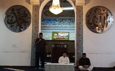 Sambut Tahun Baru dengan Doa Bersama TNI Angkatan Laut di Masjid Cut Meutia