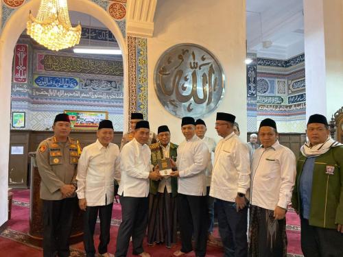 Kunjungan Kapolda Metro Jaya di Masjid Cut Meutia