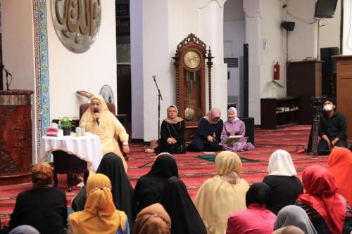 Pengajian Masjid Cut Meutia bersama Mamah Dedeh