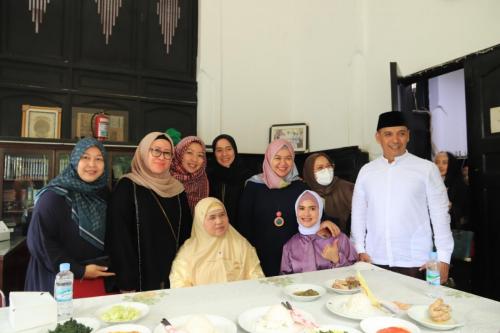 Pengajian Masjid Cut Meutia bersama Mamah Dedeh